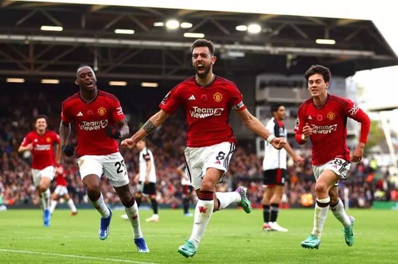 برونو فيرنانديز لاعب مانشستر يونايتد